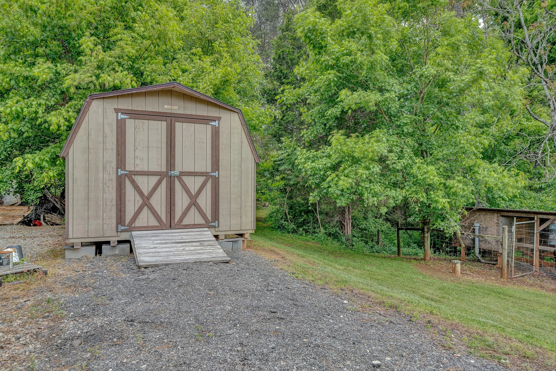 3835 Hardy RD - Photo 45