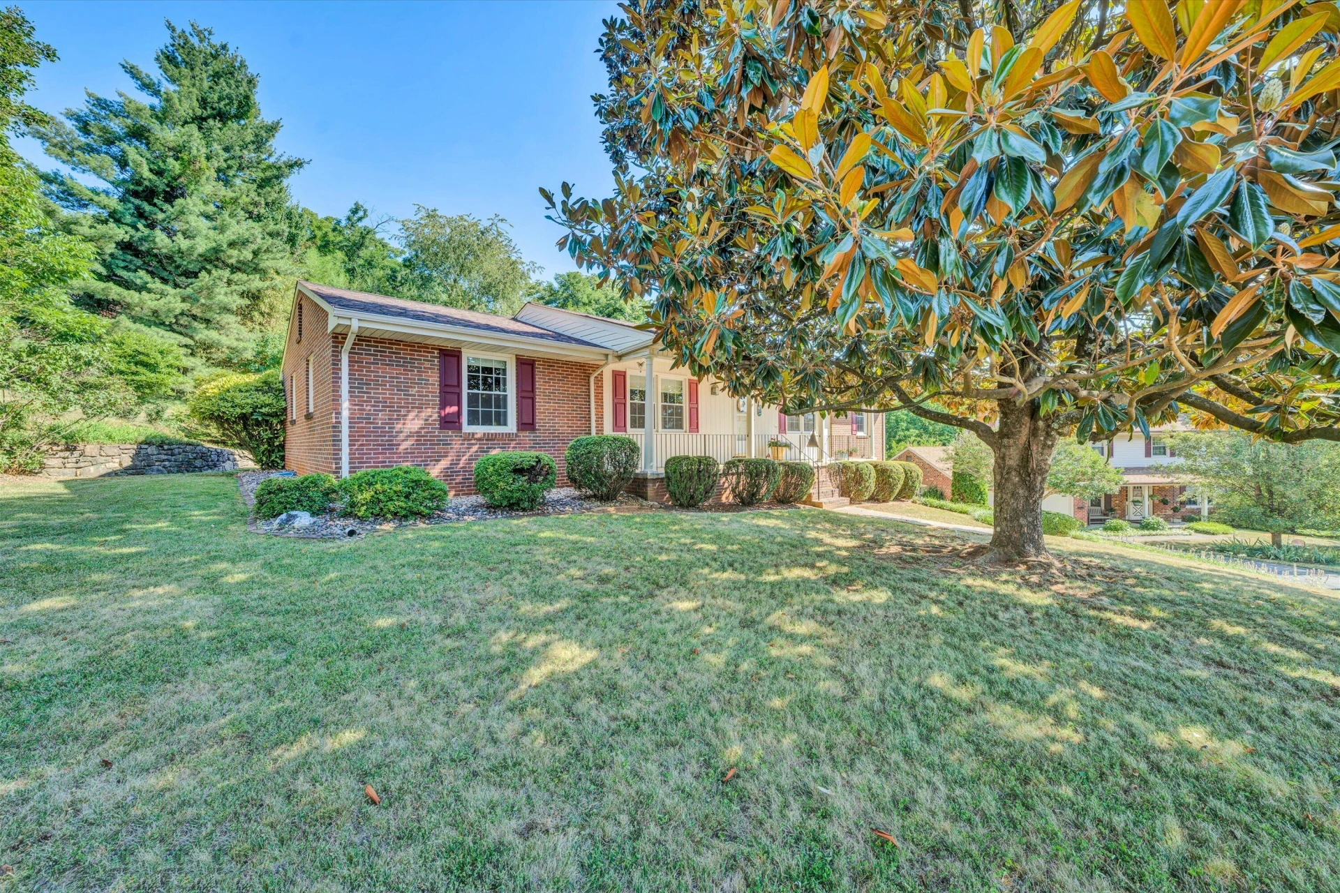 4911 Cave Spring CIR - Photo 36