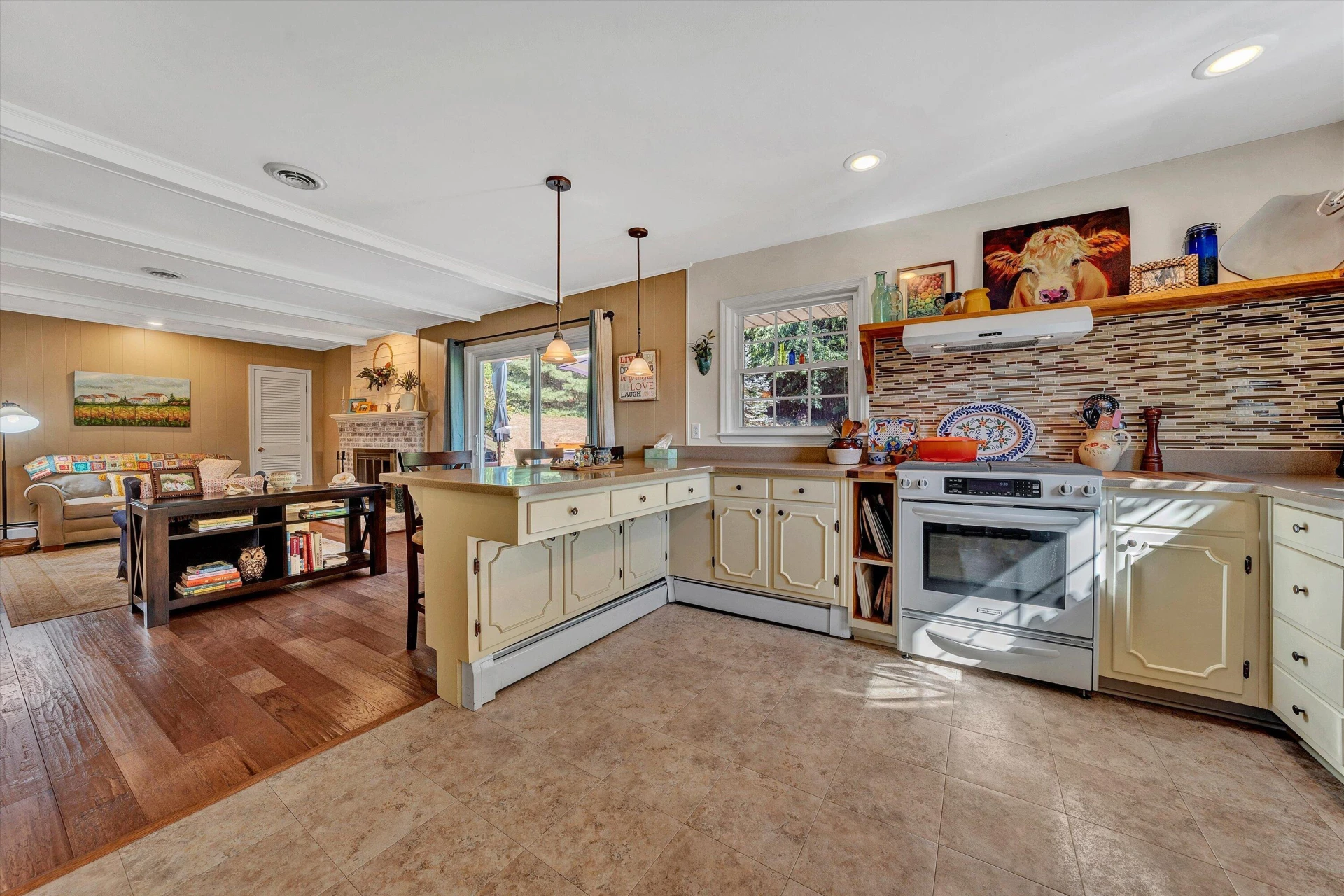 4911 Cave Spring CIR - Photo 9