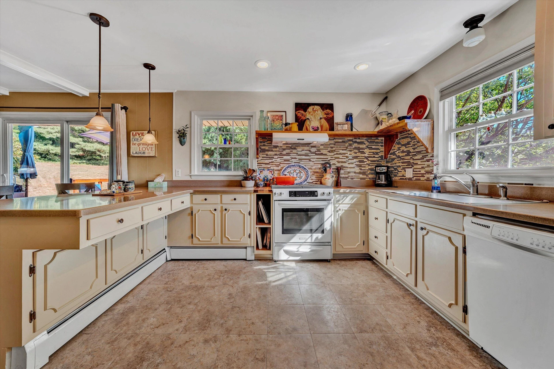 4911 Cave Spring CIR - Photo 10