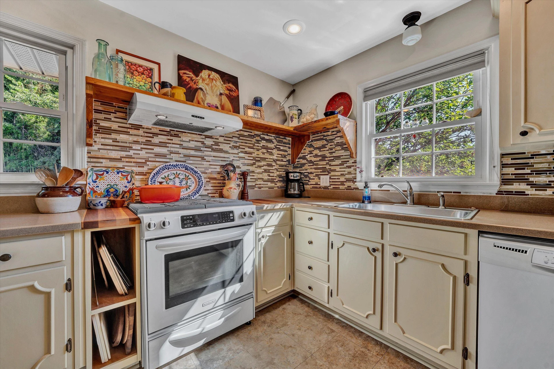 4911 Cave Spring CIR - Photo 11