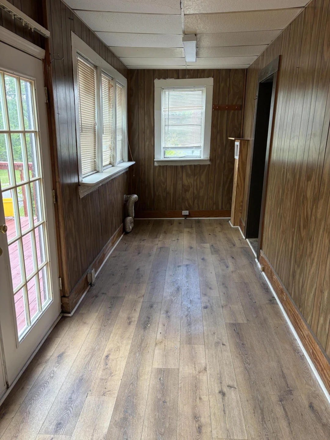 1701 Mercer AVE - Photo 7