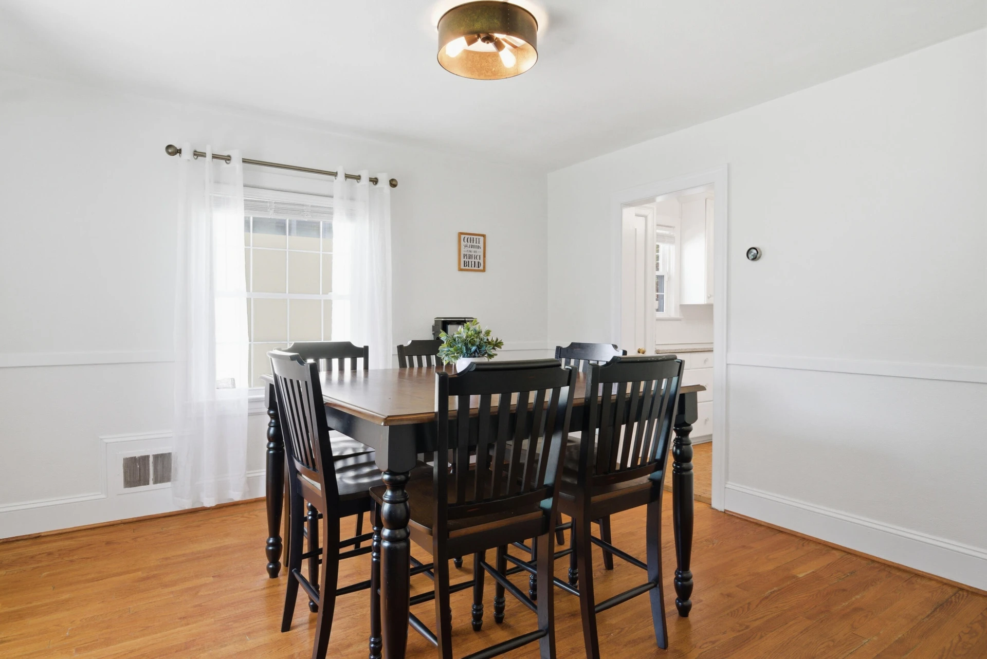 1609 Center Hill DR - Photo 13