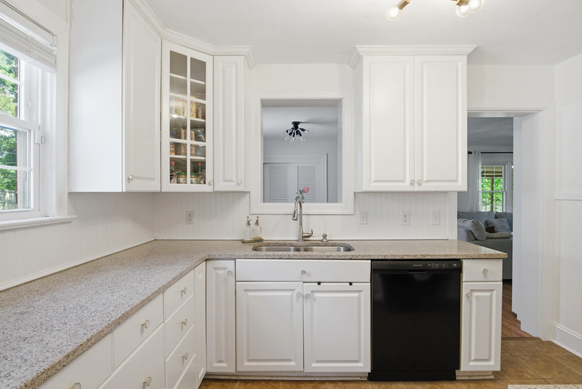 1609 Center Hill DR - Photo 15