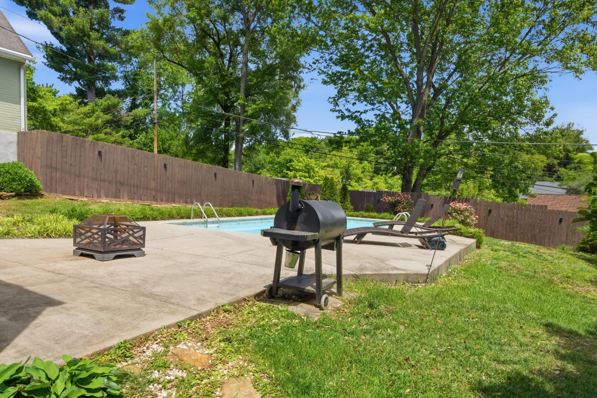 1609 Center Hill DR - Photo 56