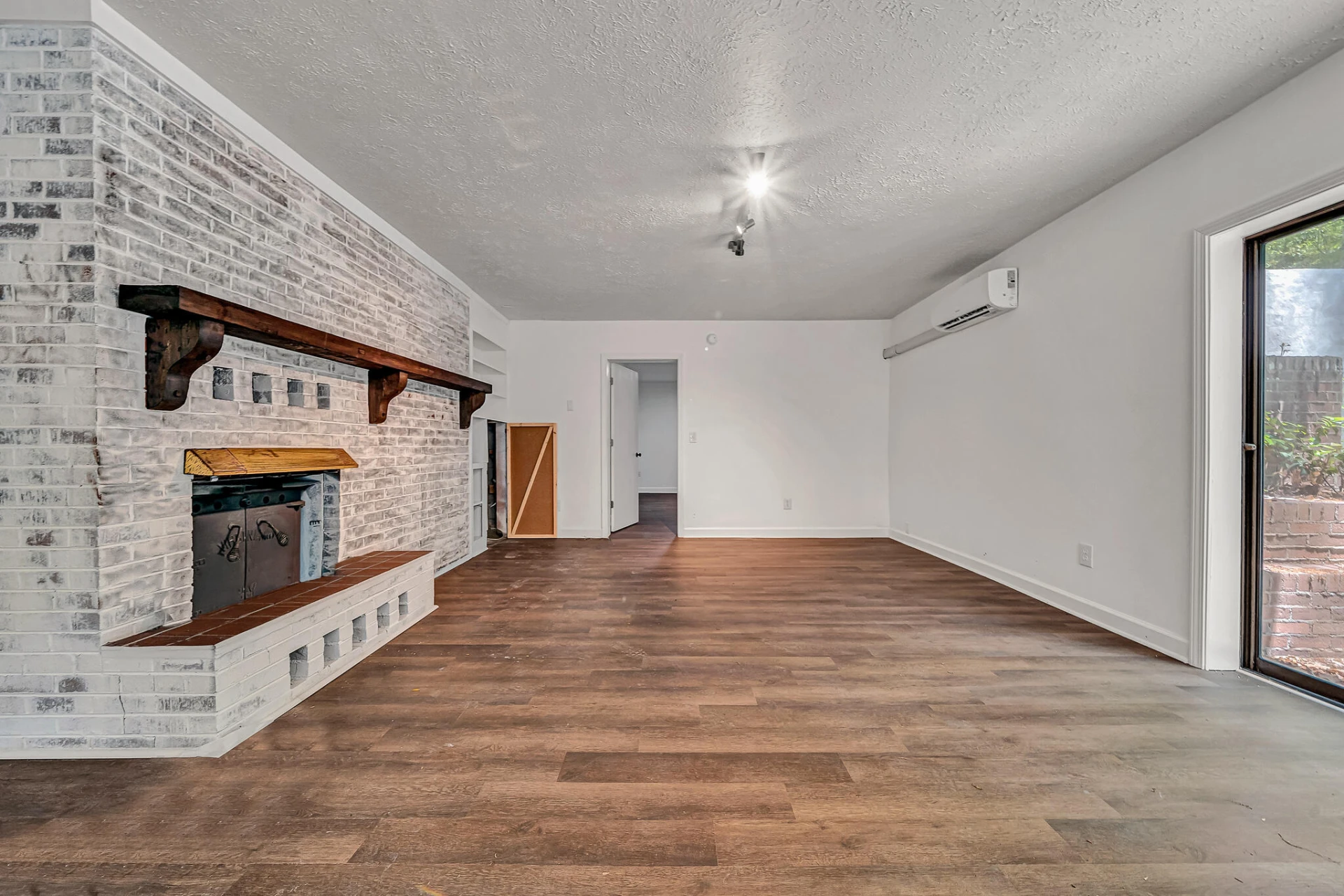 83 Maid Marian CT - Photo 38