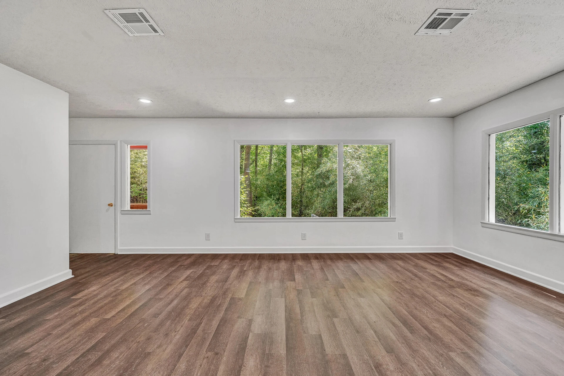 83 Maid Marian CT - Photo 7