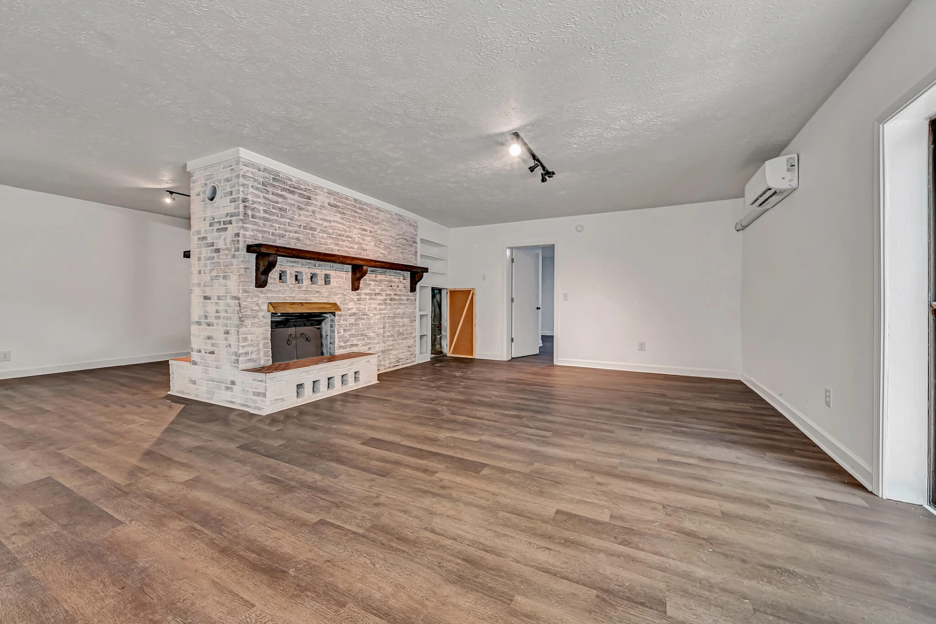 83 Maid Marian CT - Photo 50