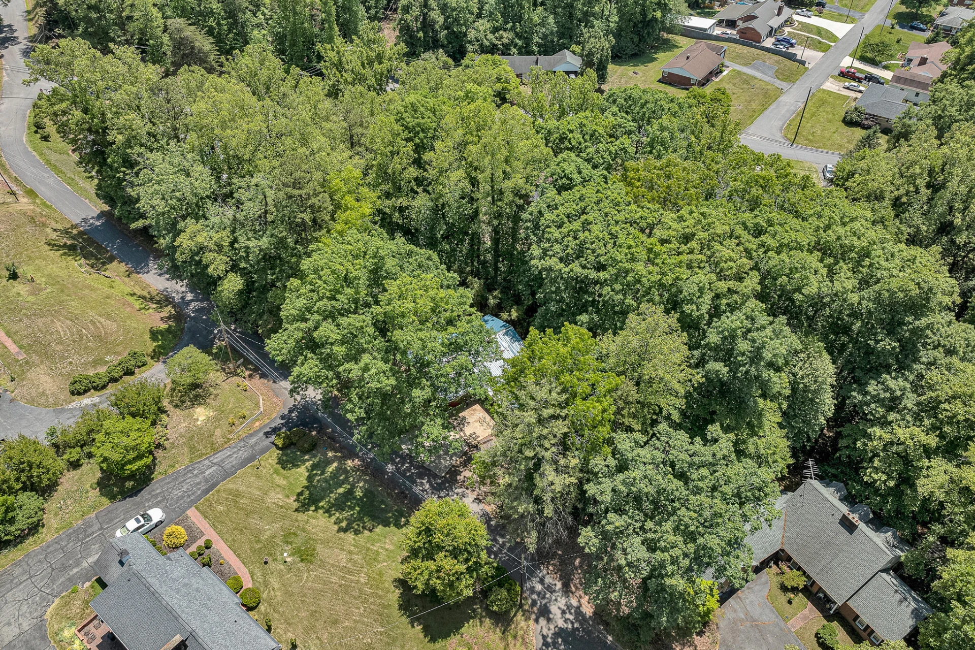 83 Maid Marian CT - Photo 57