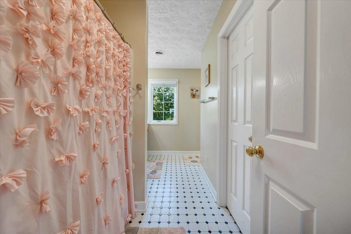 1615 Turkeycock LN - Photo 73