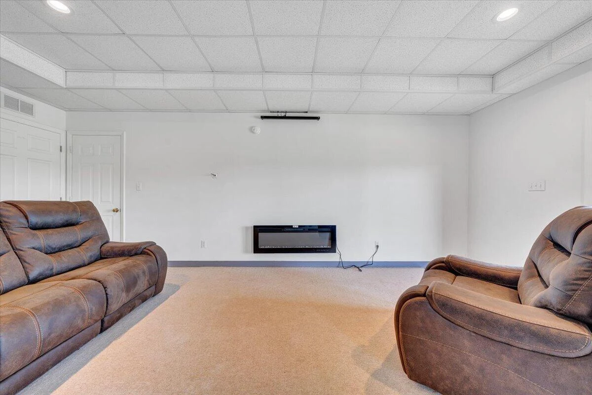 1615 Turkeycock LN - Photo 88