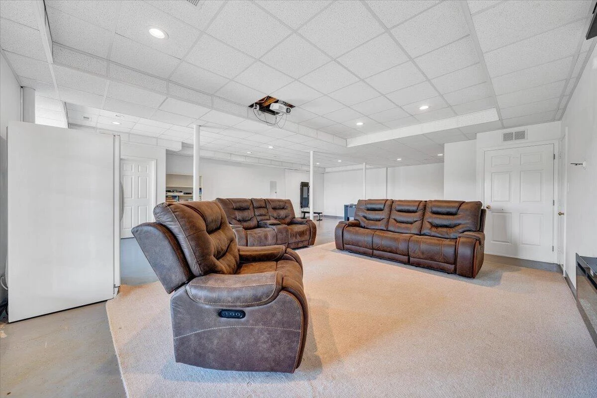 1615 Turkeycock LN - Photo 89