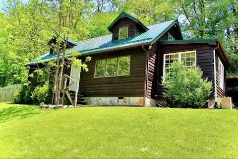 182 Rose RD, Newport, VA, 24128