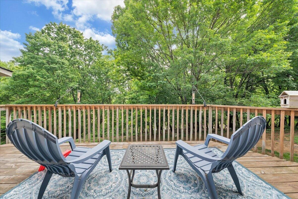 3437 Londonderry CT - Photo 23