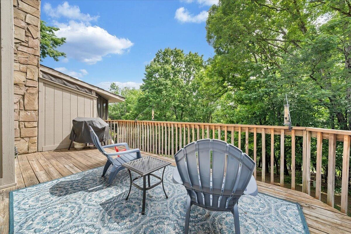 3437 Londonderry CT - Photo 24