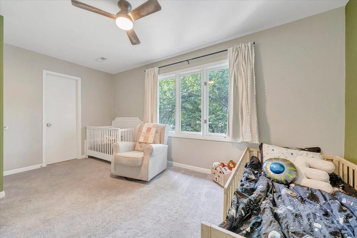 3437 Londonderry CT - Photo 29