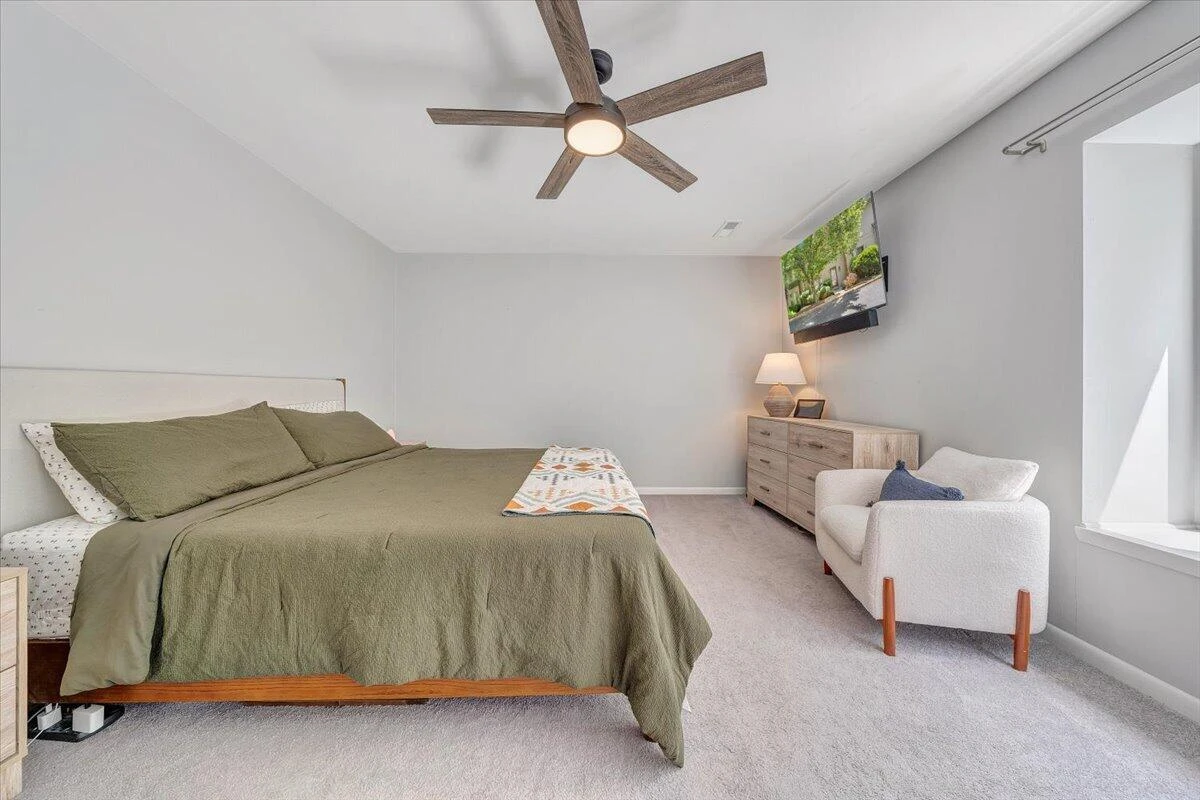 3437 Londonderry CT - Photo 33