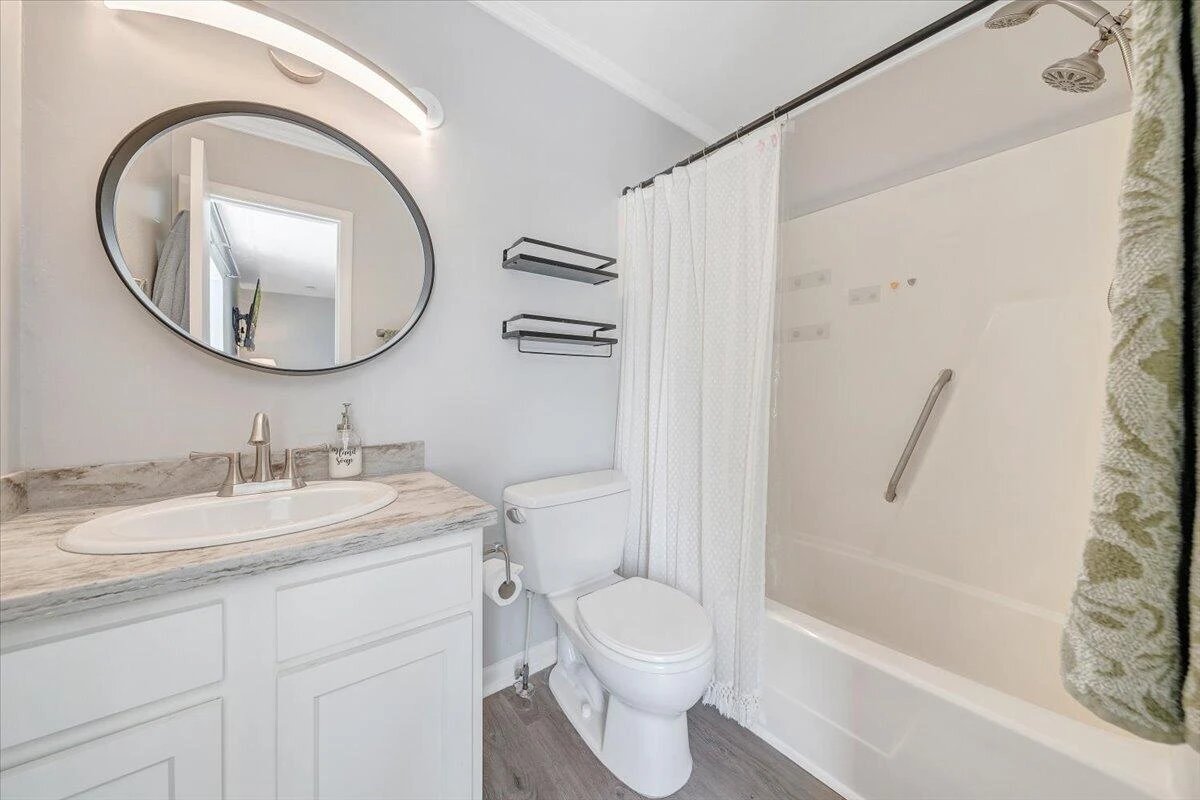 3437 Londonderry CT - Photo 36