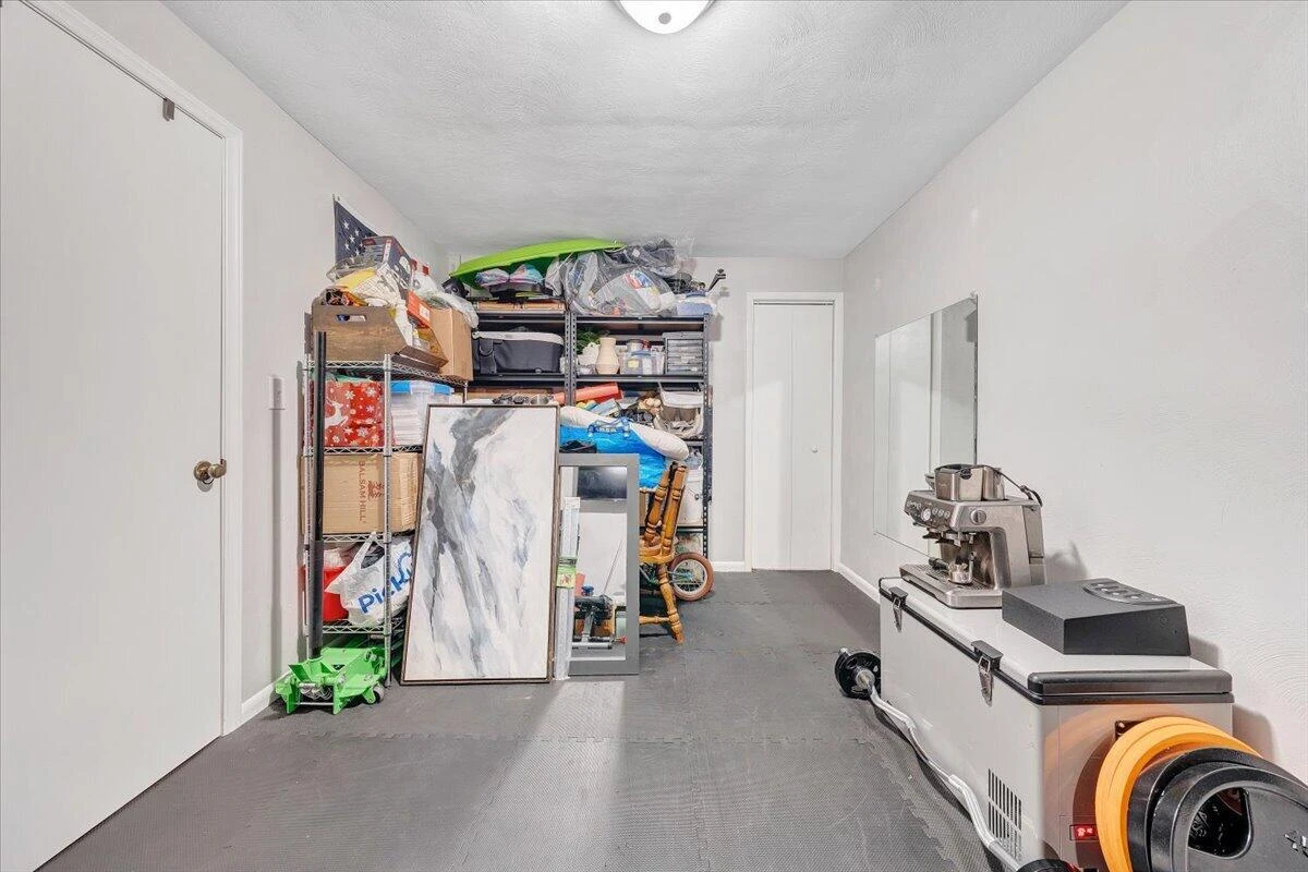 3437 Londonderry CT - Photo 47