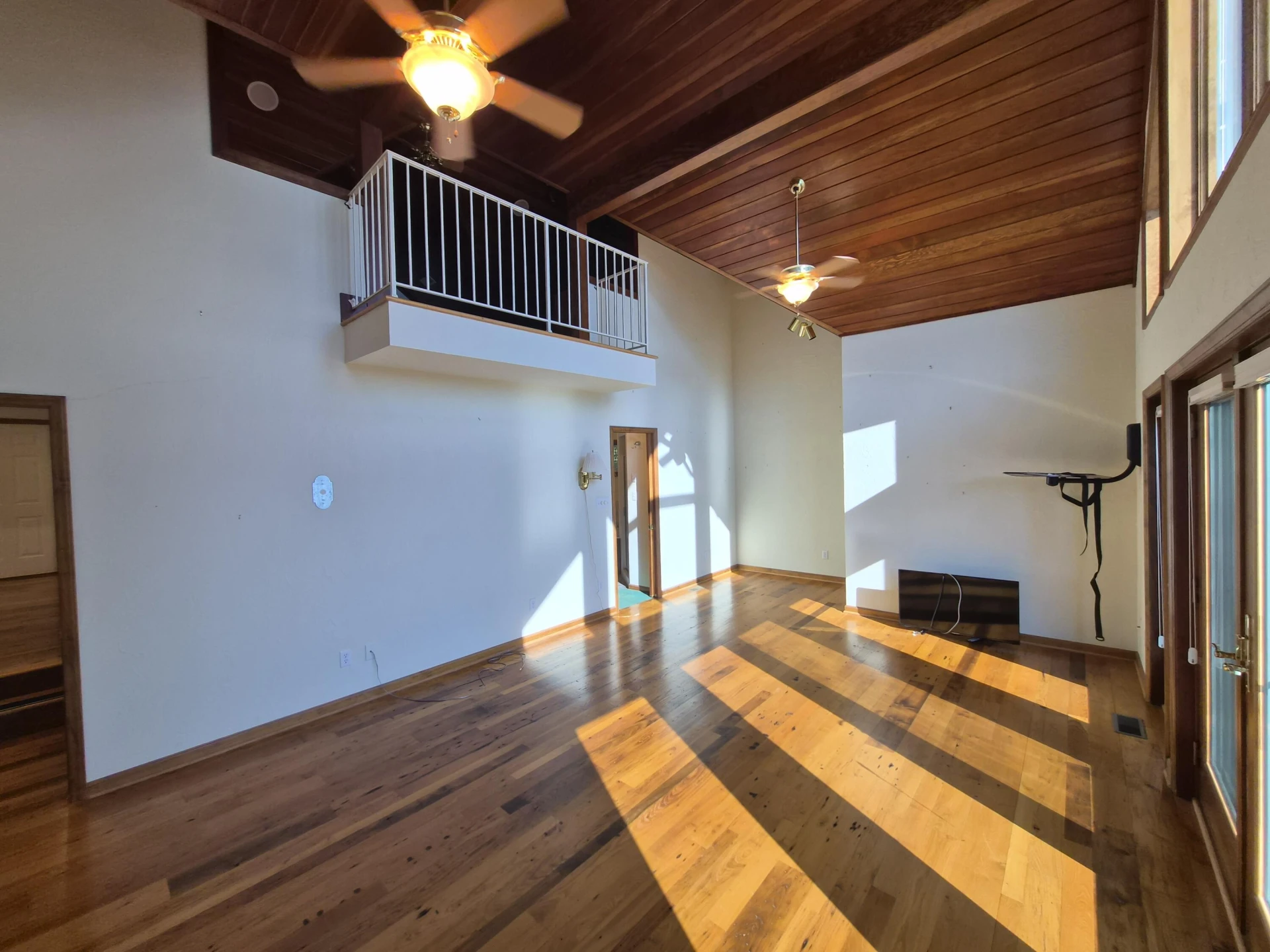 189 Hardy CT - Photo 18