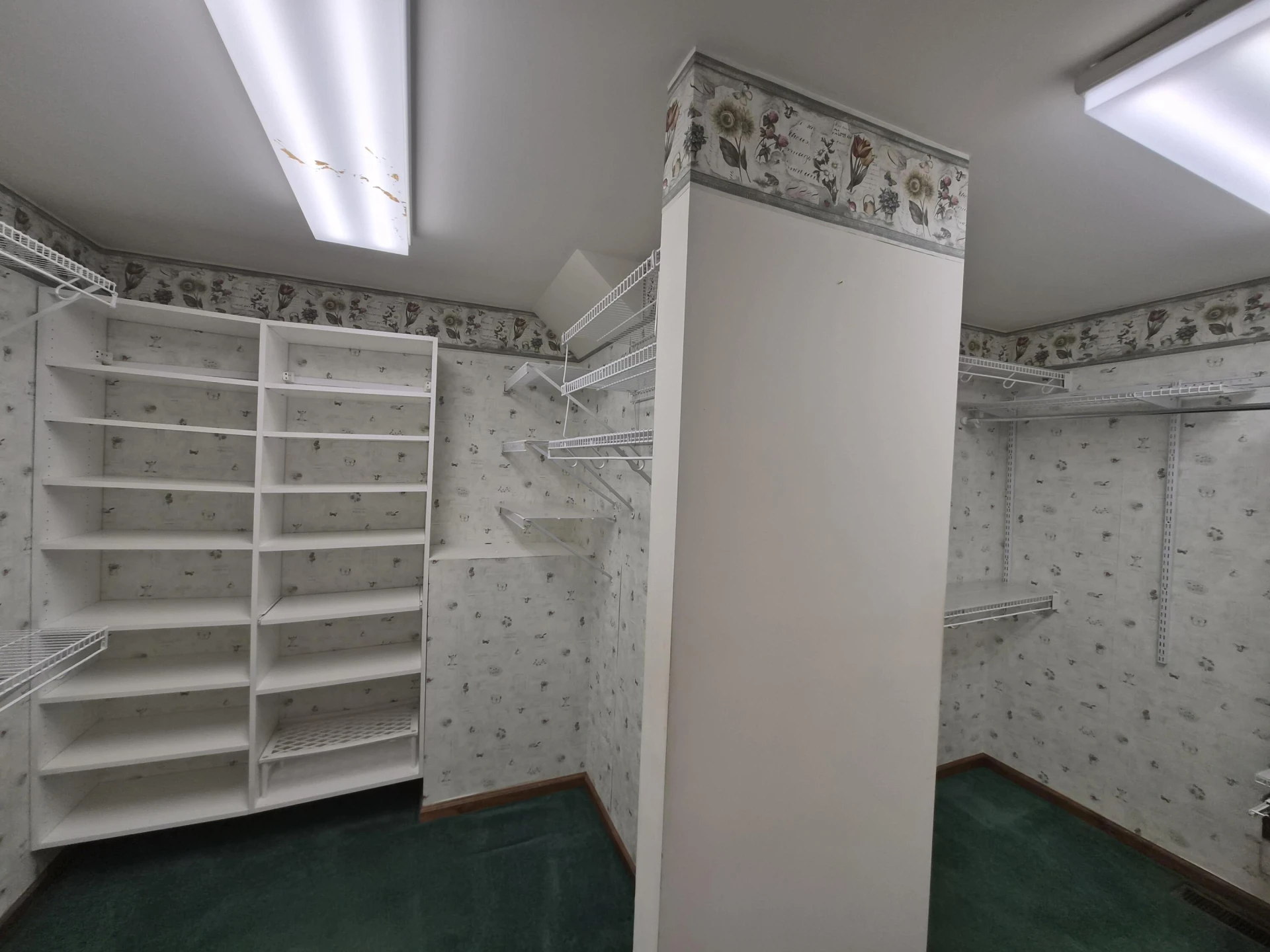 189 Hardy CT - Photo 24