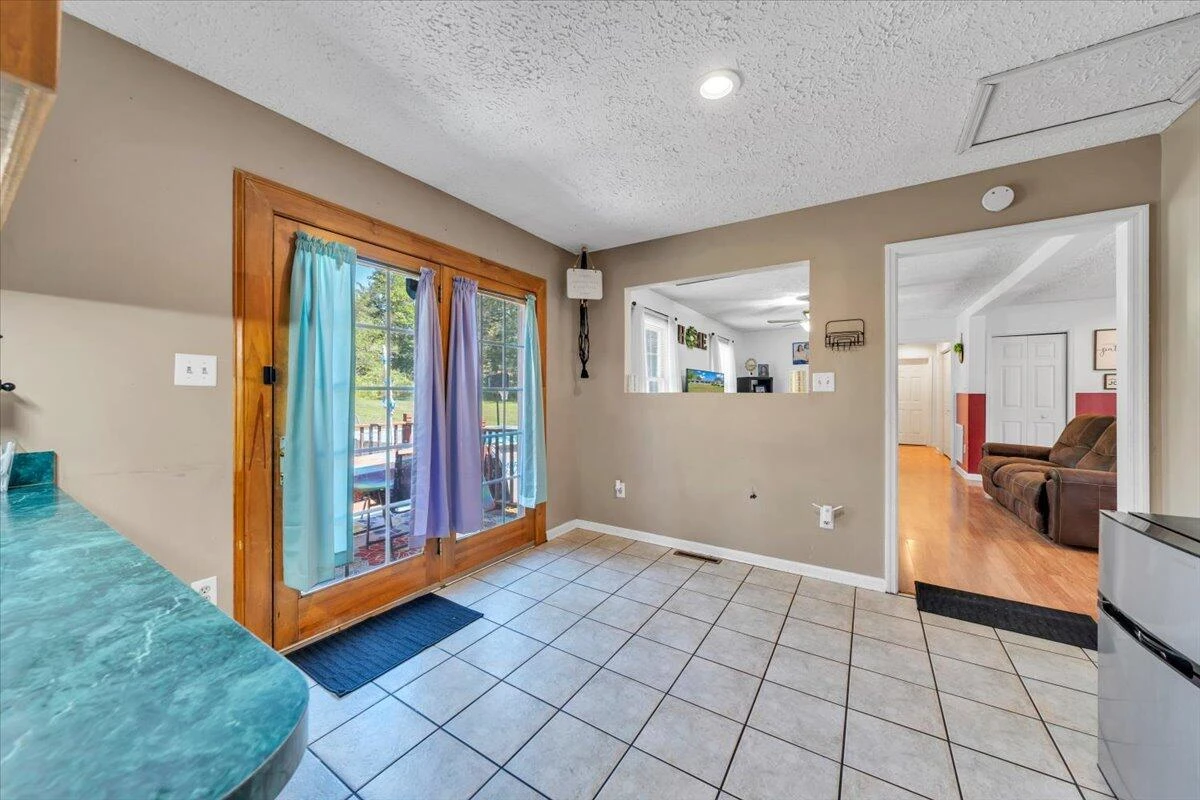 3870 Goose Dam RD - Photo 18