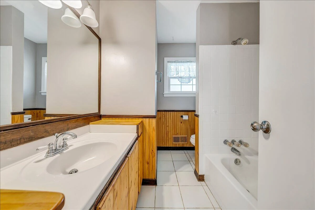 3813 Fleming AVE - Photo 18