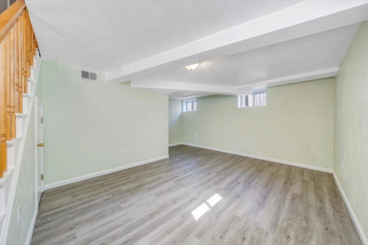 3813 Fleming AVE - Photo 20