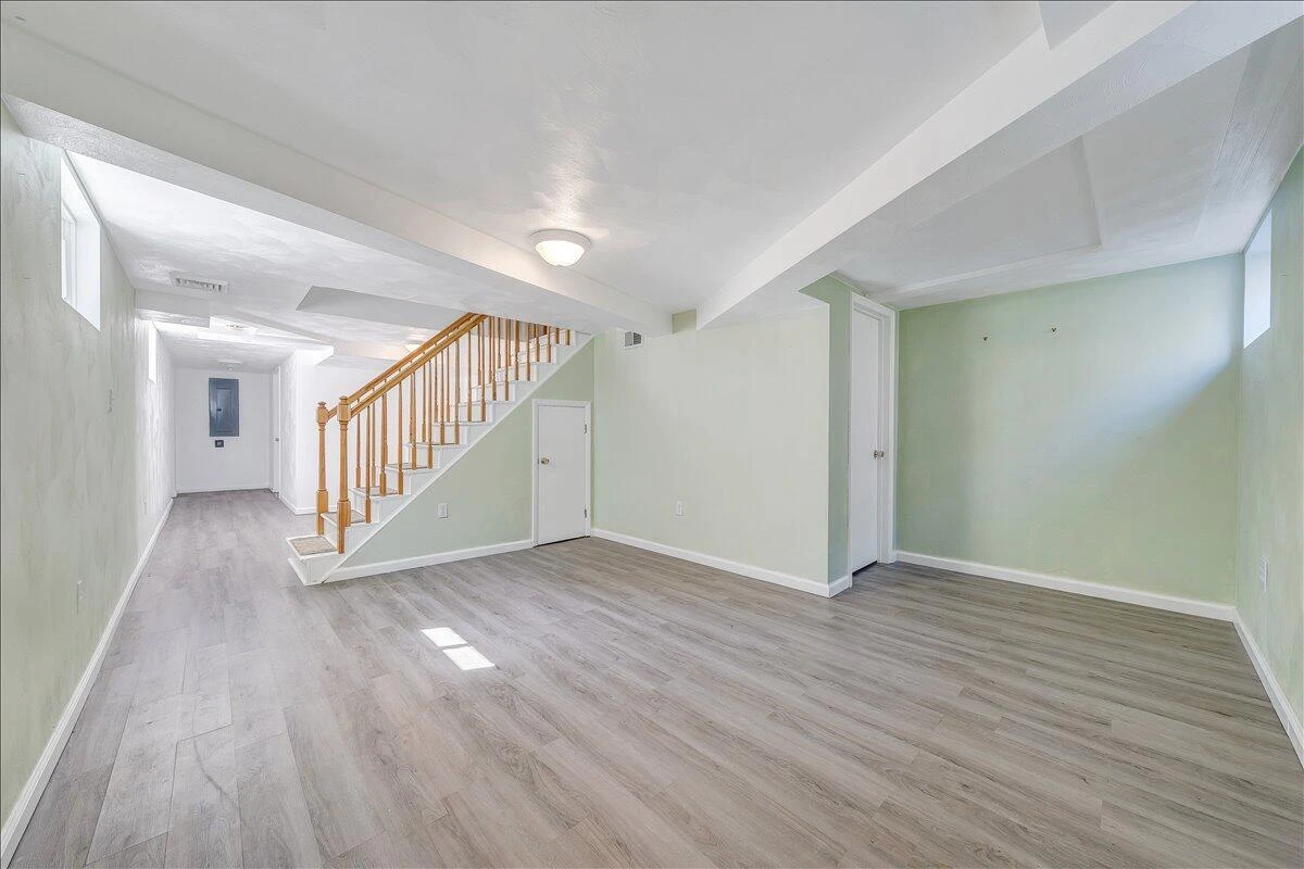 3813 Fleming AVE - Photo 21