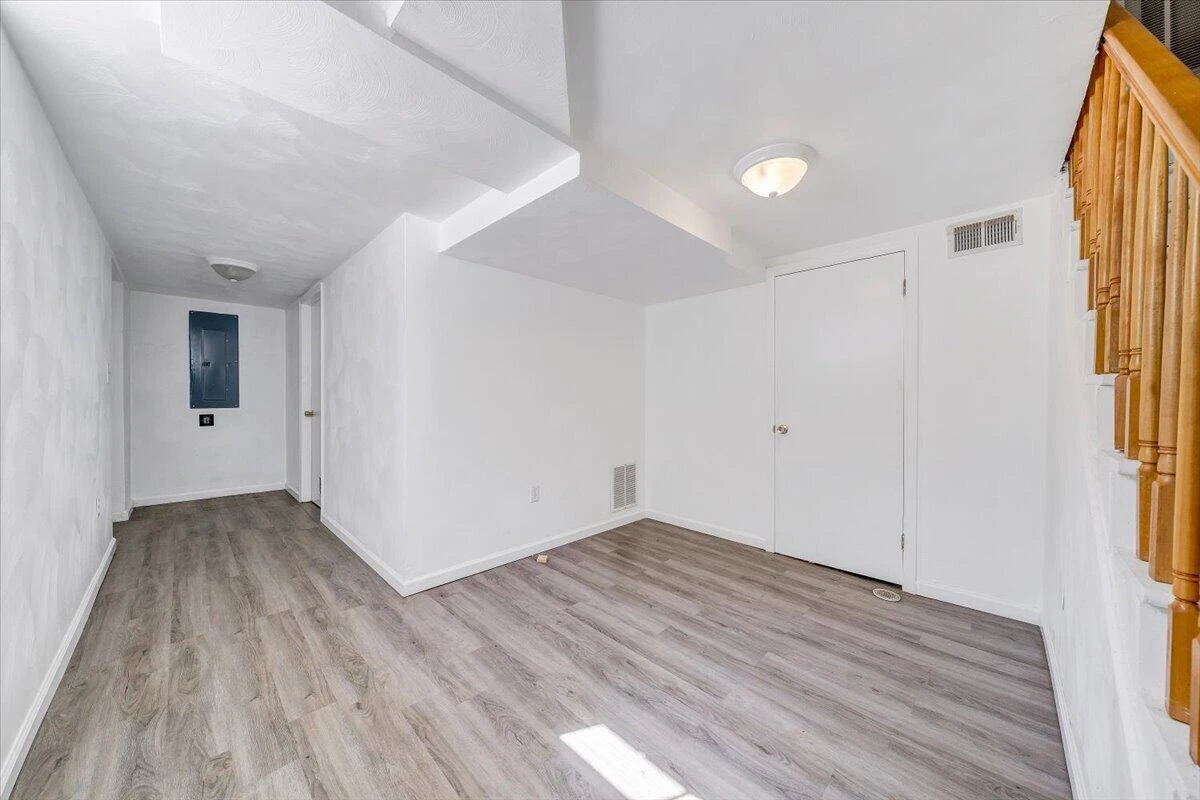 3813 Fleming AVE - Photo 23