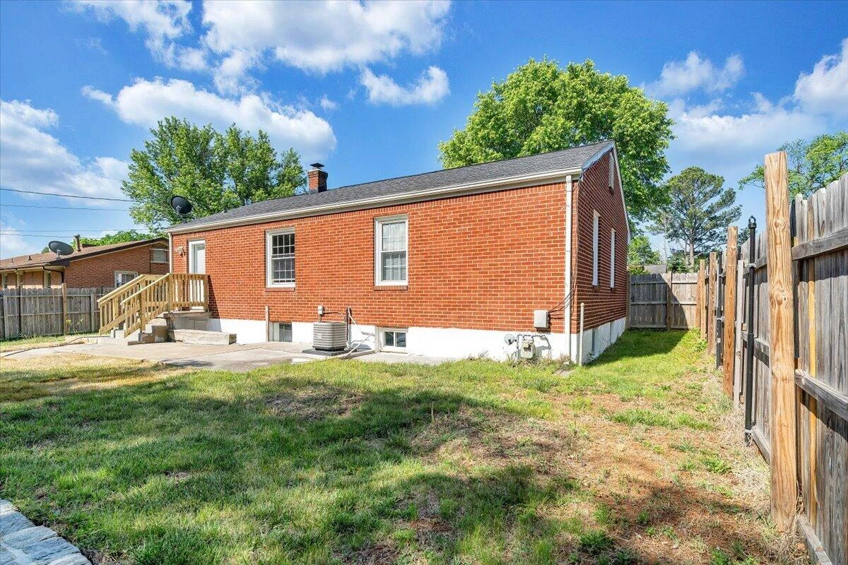 3813 Fleming AVE - Photo 37
