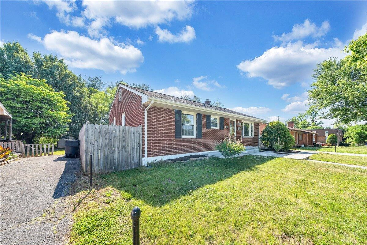 3813 Fleming AVE - Photo 40