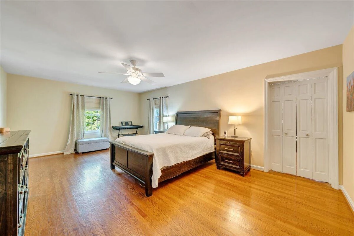712 Cassell LN - Photo 27