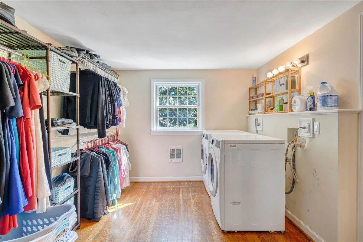 712 Cassell LN - Photo 33