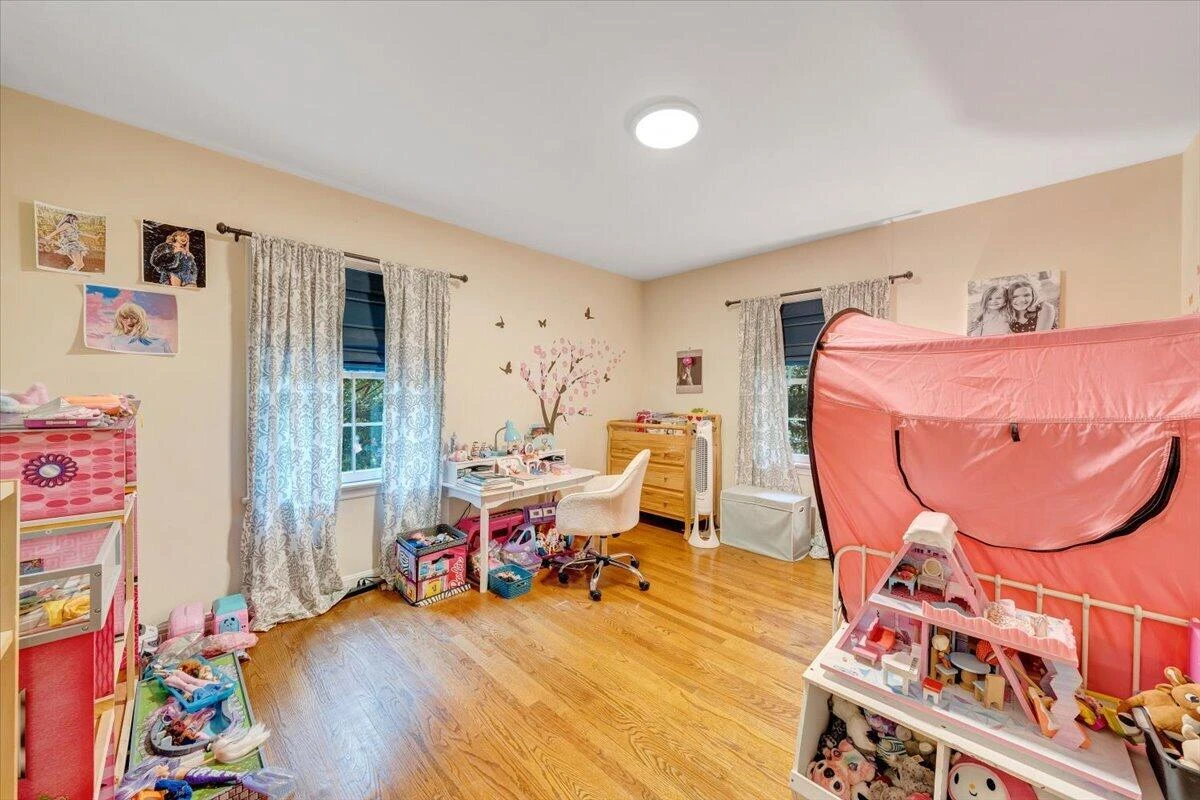 712 Cassell LN - Photo 37