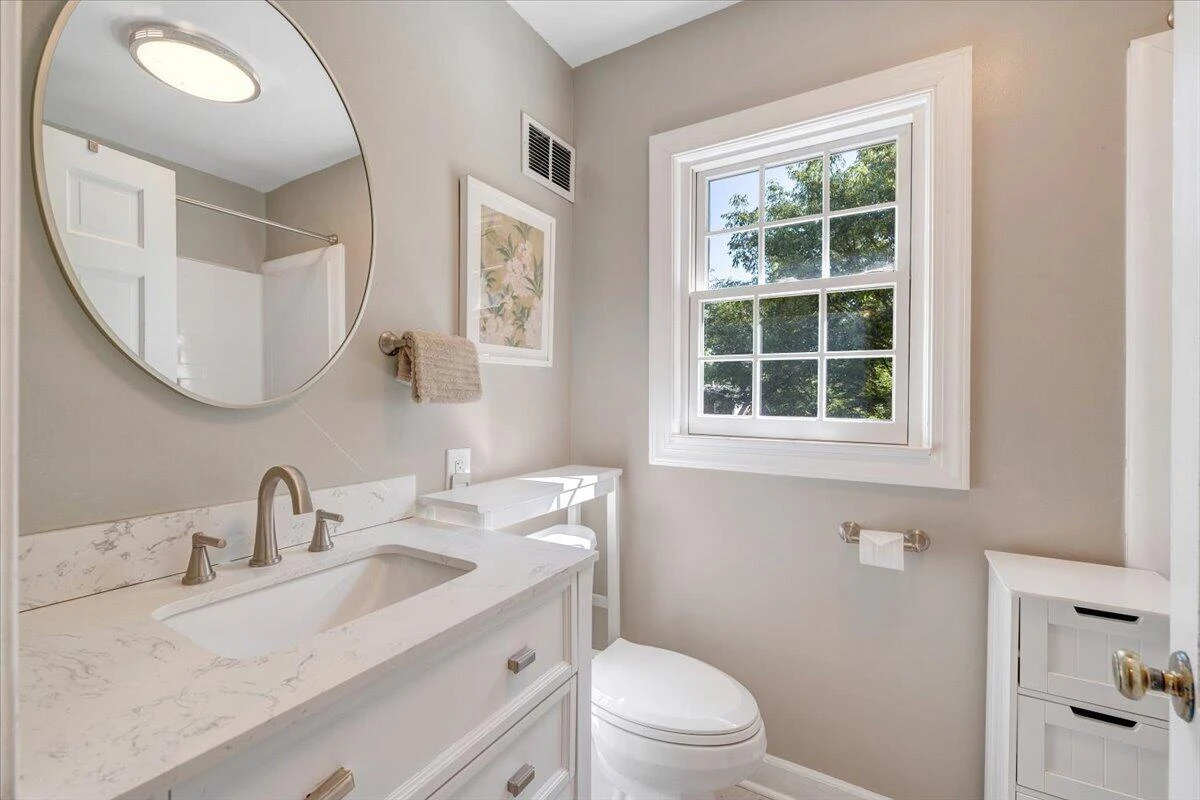 712 Cassell LN - Photo 39