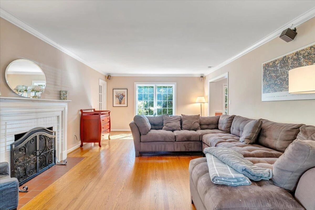 712 Cassell LN - Photo 6