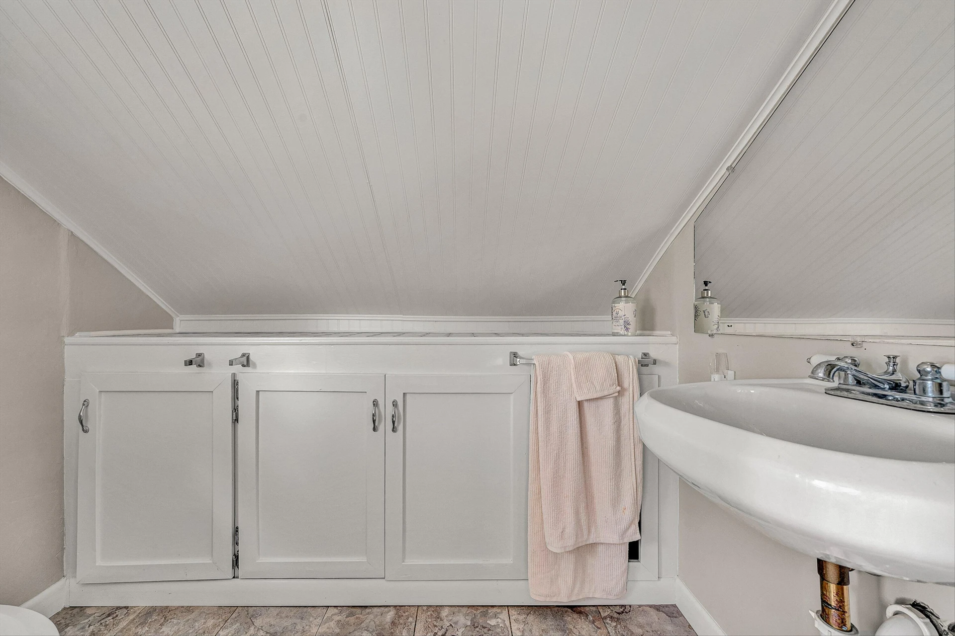 2774 Derwent DR - Photo 12