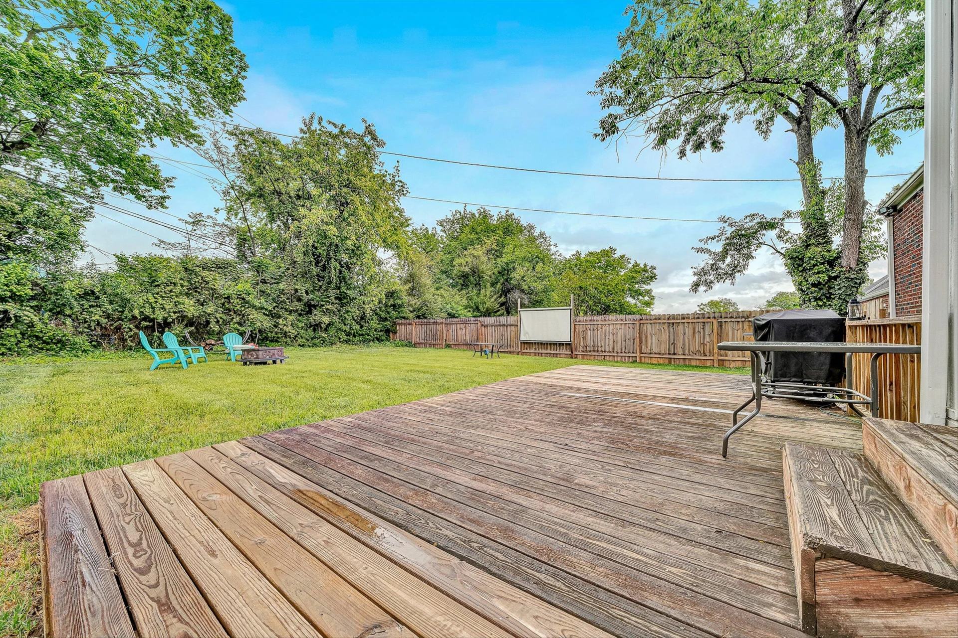 2774 Derwent DR - Photo 31