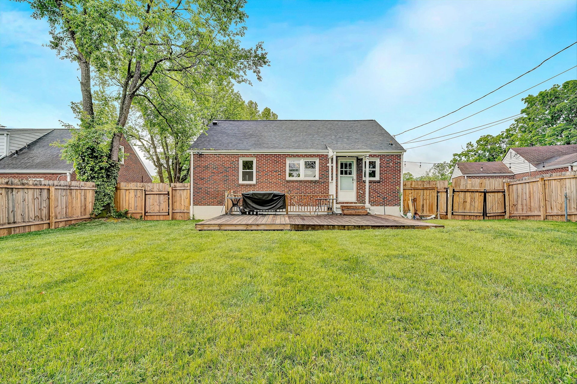 2774 Derwent DR - Photo 34