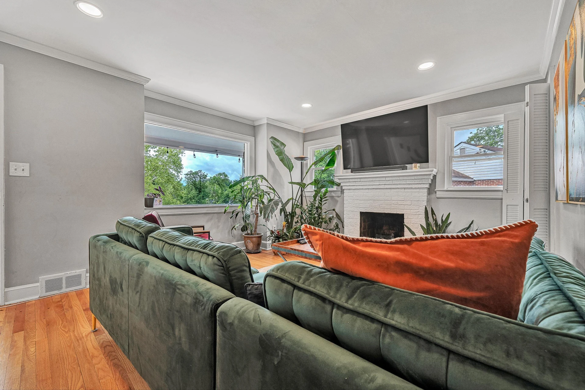 2774 Derwent DR - Photo 5