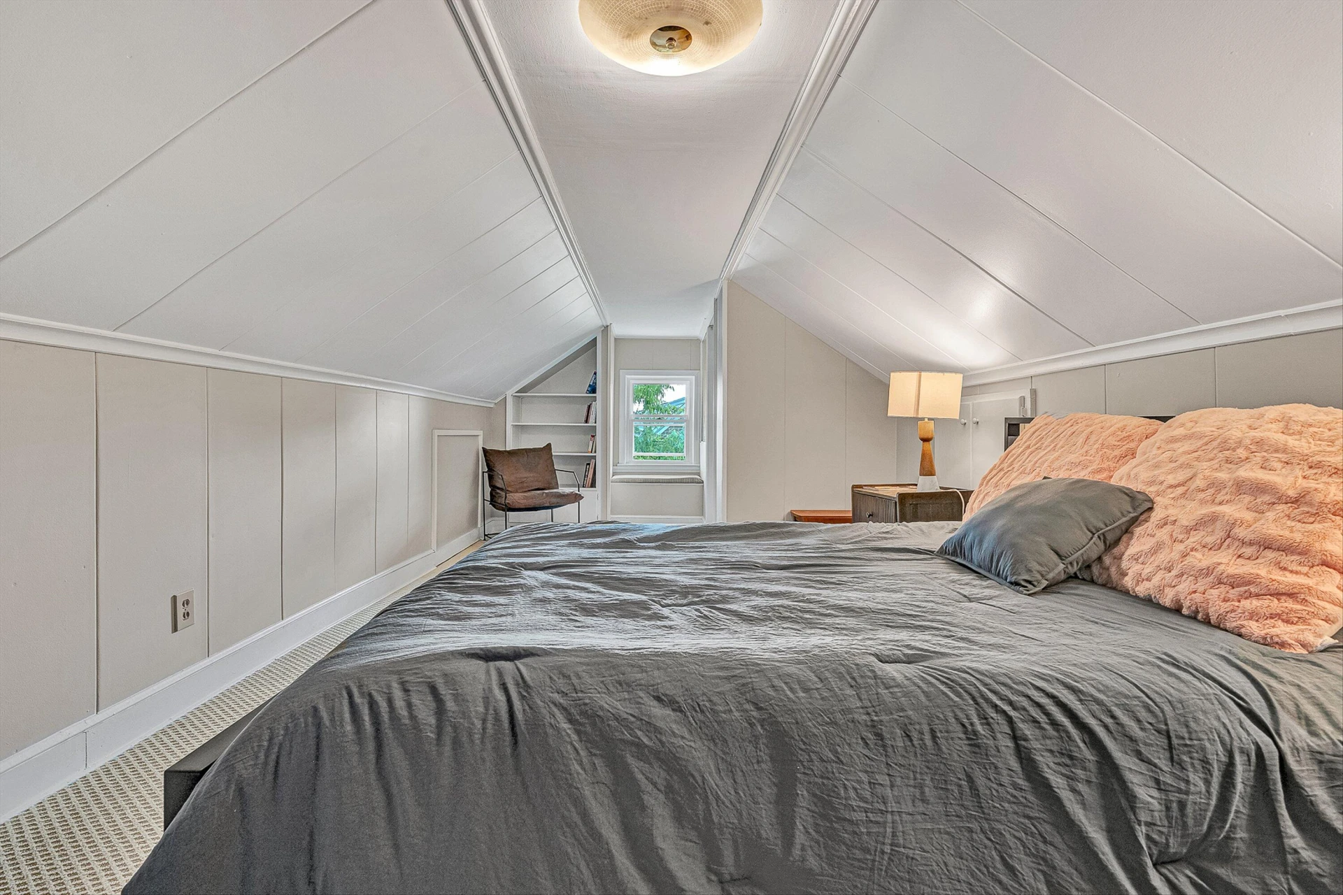 2774 Derwent DR - Photo 9