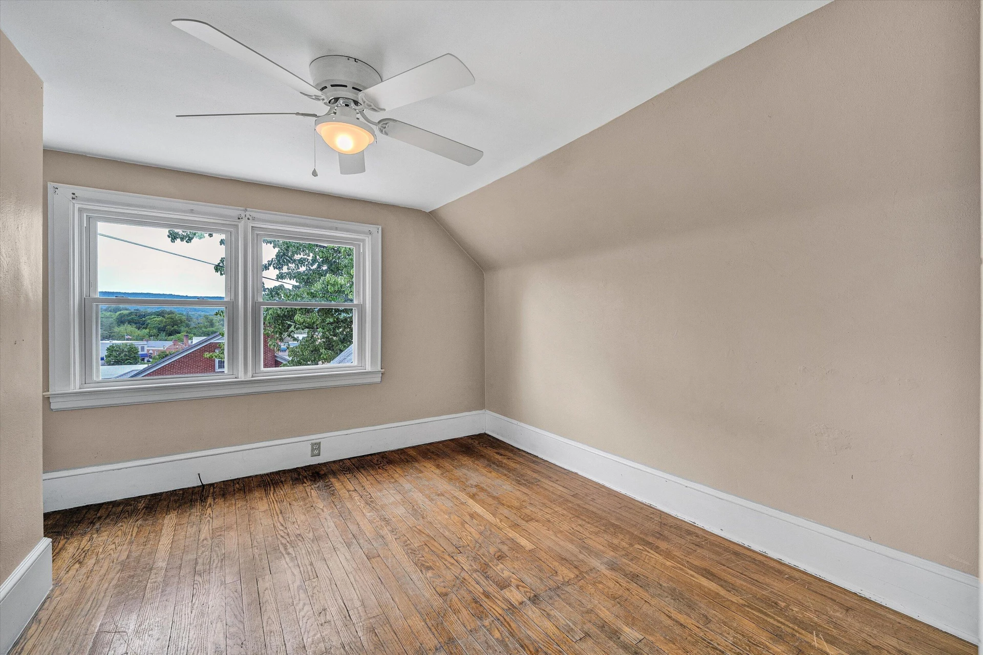 114 CHURCH ST - Photo 26