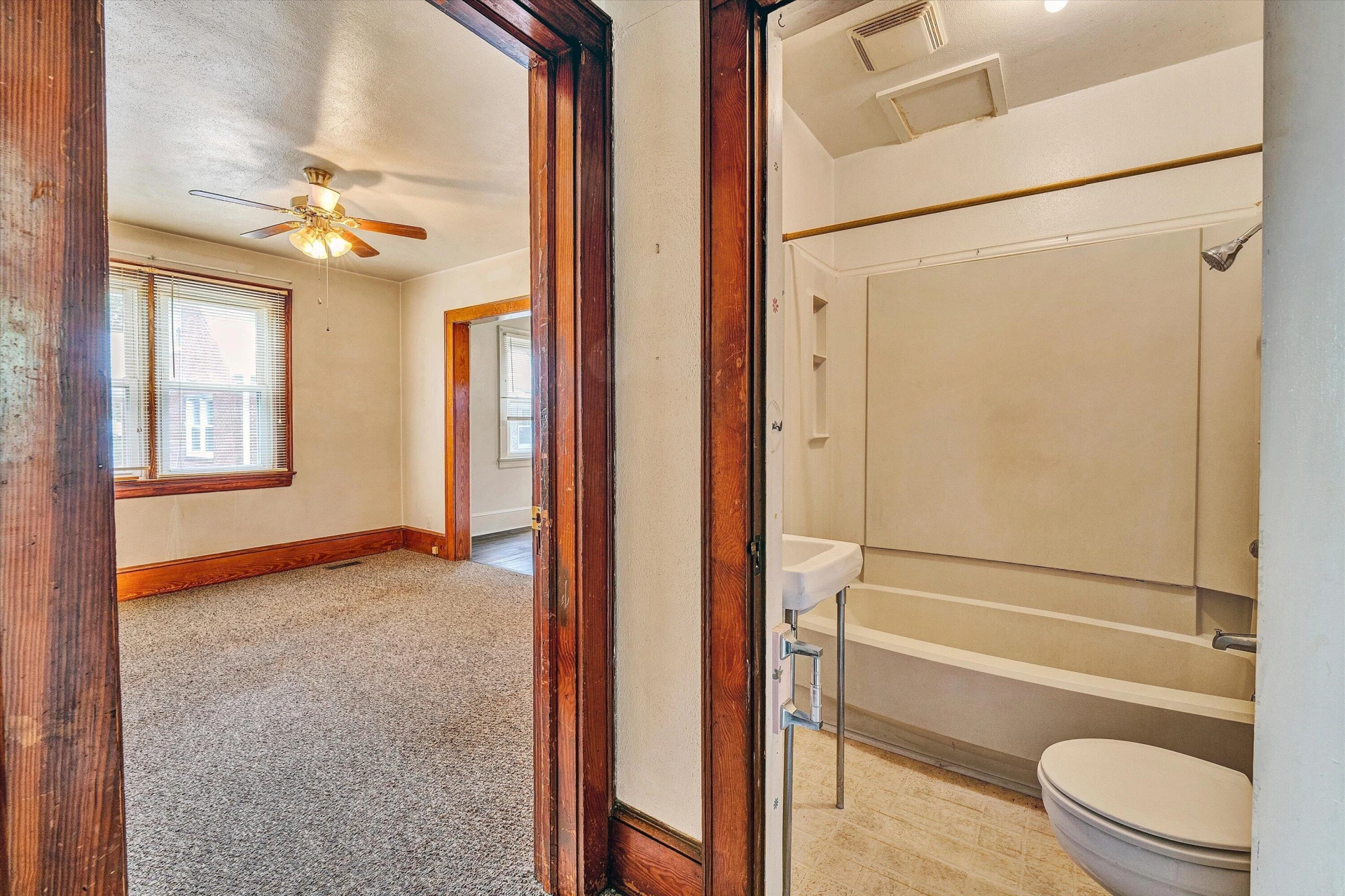 114 CHURCH ST - Photo 39