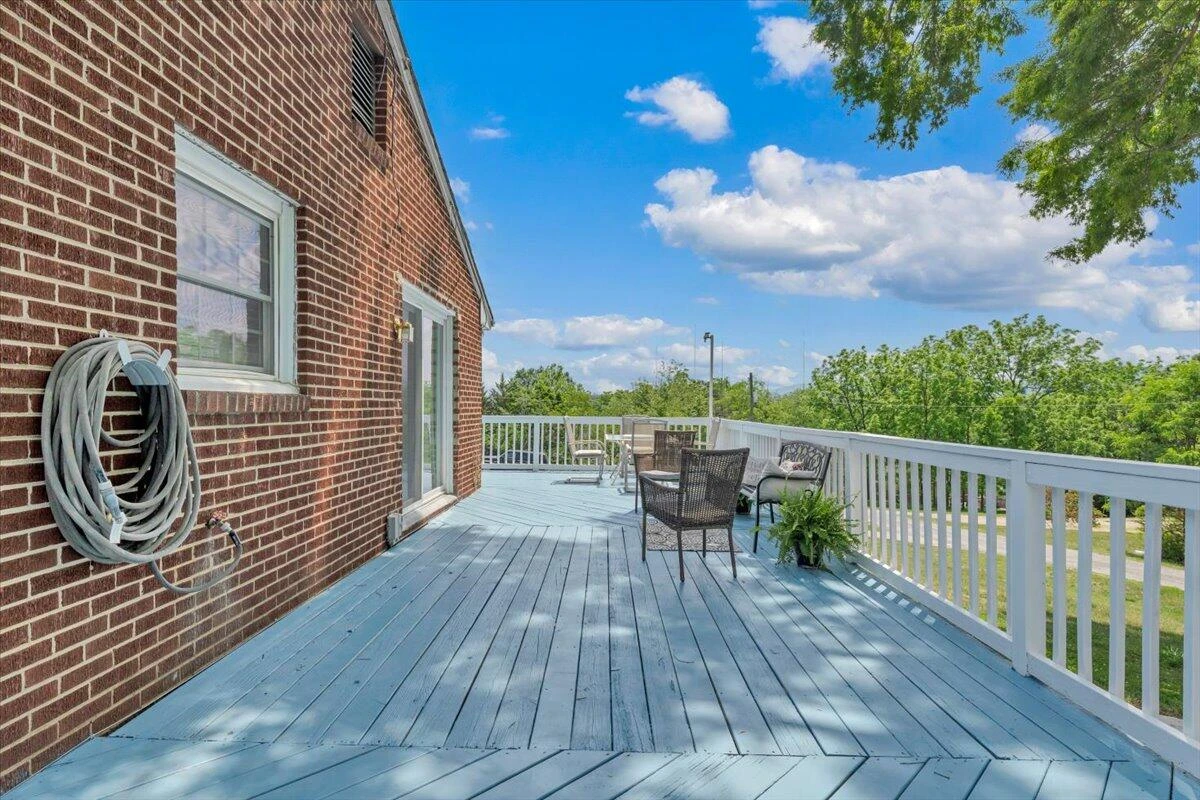 344 Hillview LN - Photo 37