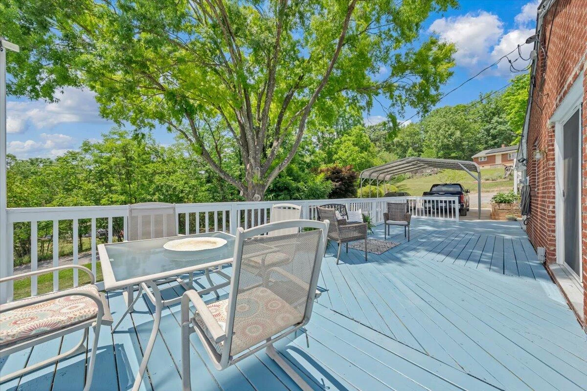344 Hillview LN - Photo 39