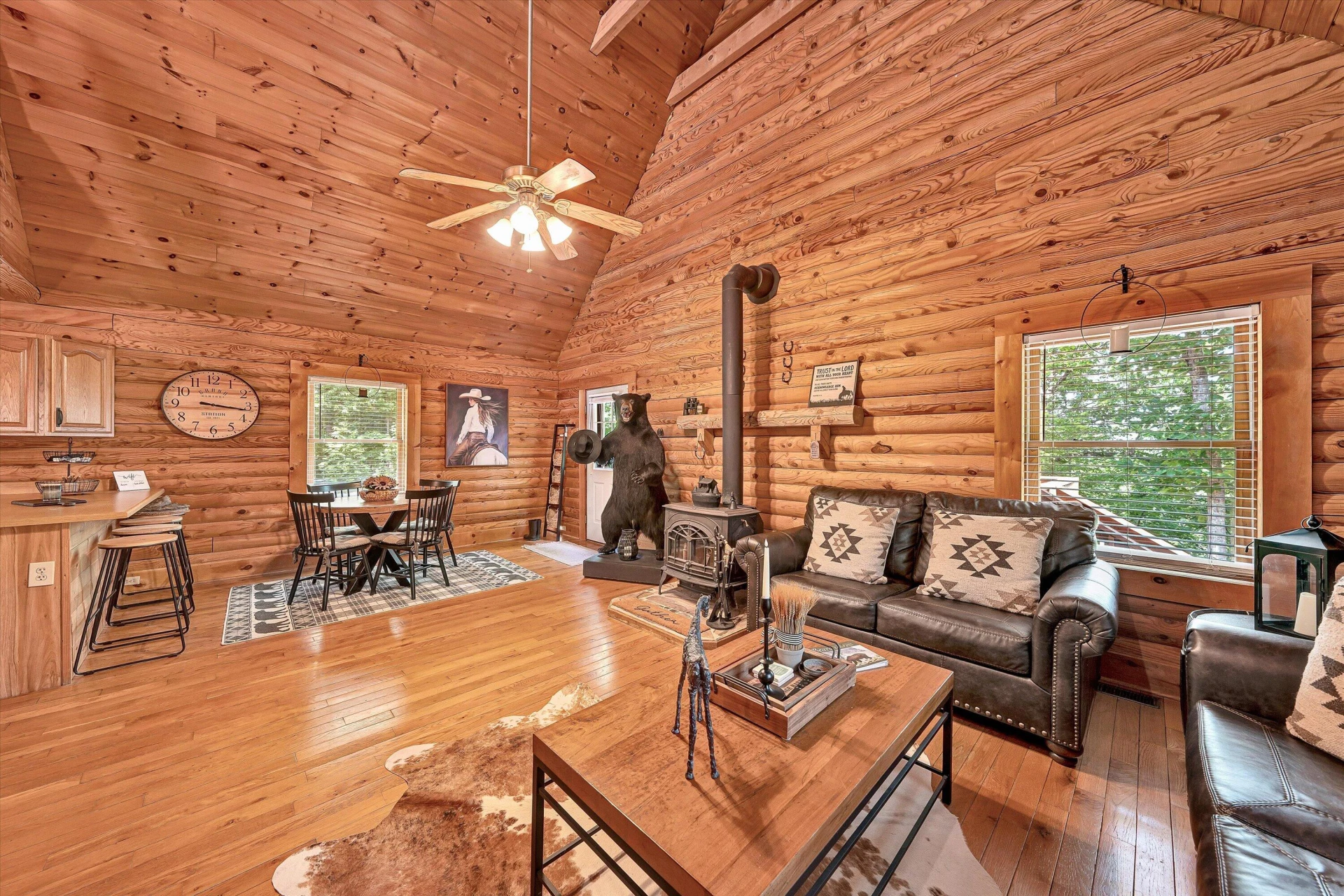 6211 Hillcrest RD - Photo 11