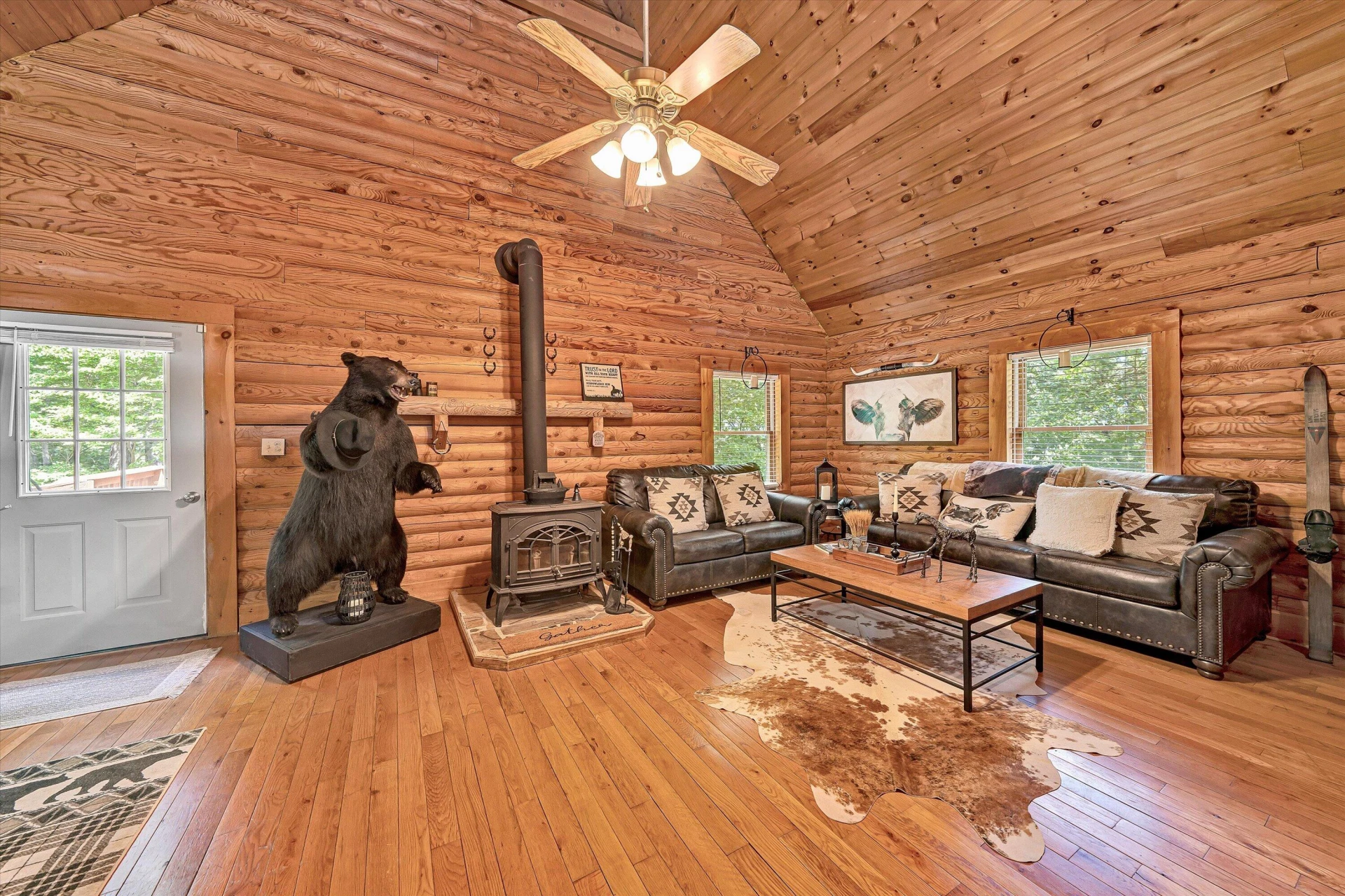 6211 Hillcrest RD - Photo 12