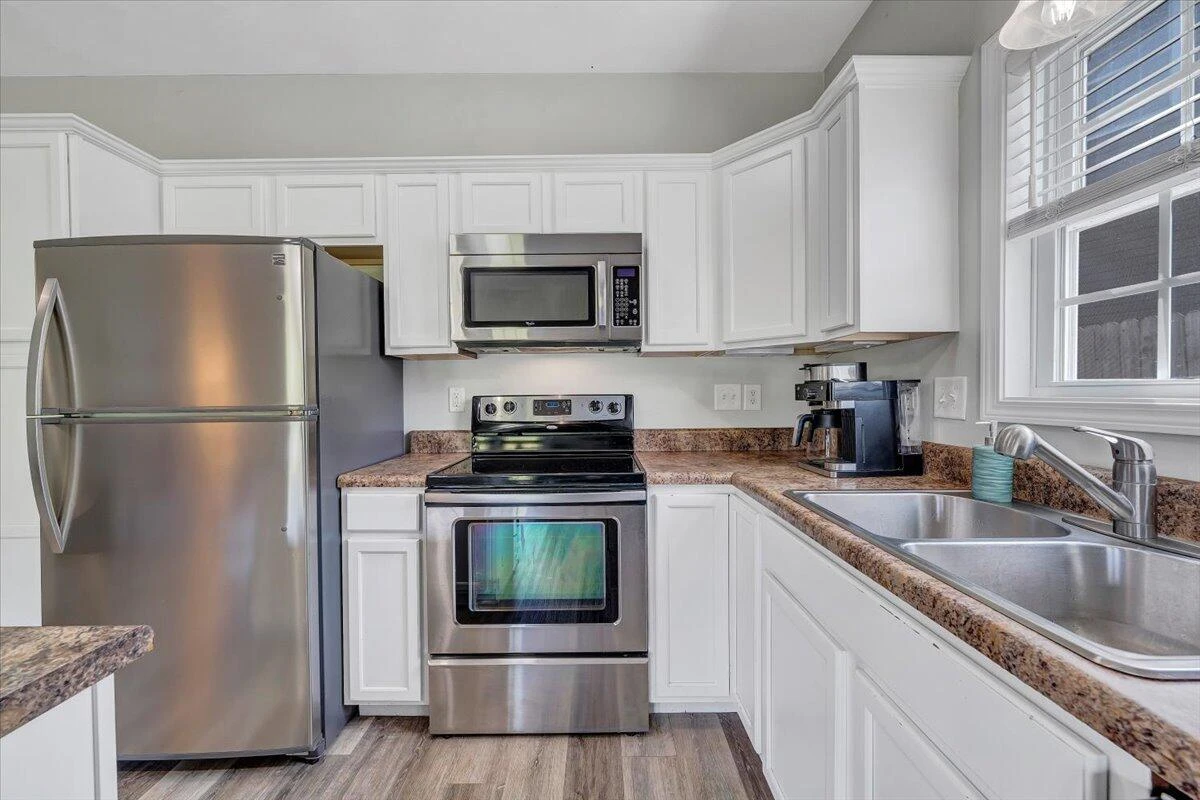 2725 Paddington Station LN - Photo 15