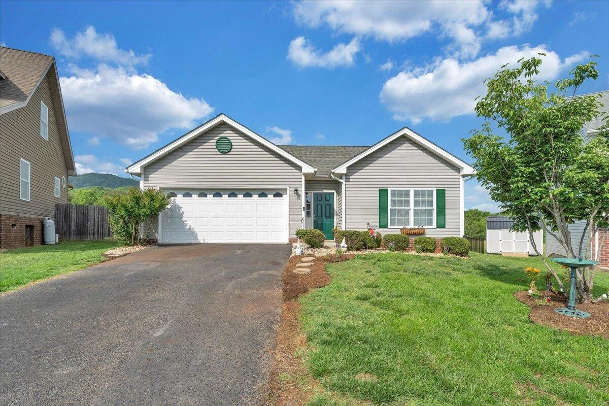 2725 Paddington Station LN - Photo 34
